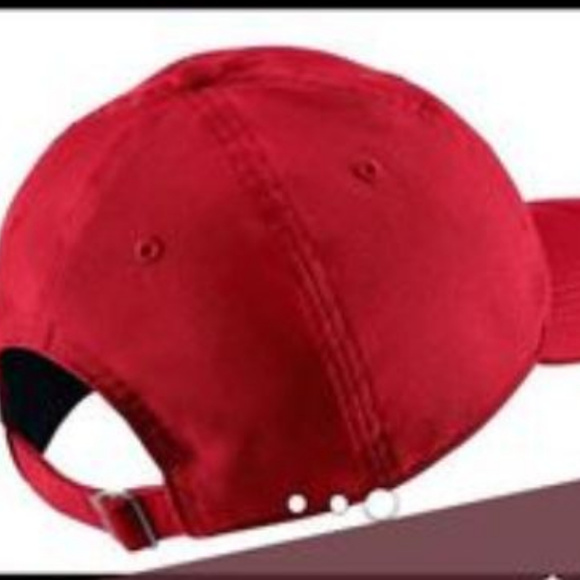 SOLD LAST RED ONE  Dri Fit Train Twill Cap - Picture 2 of 2